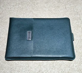 12th Gen Asus Zenbook 14” OLED i7 (TOUCHSCREEN)