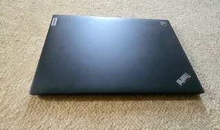 12th Gen Lenovo ThinkPad T14s core i5 (TOUCHSCREEN)