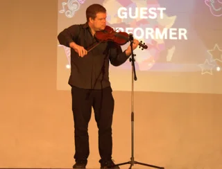 Violin/flute/ piano and cello lessons available