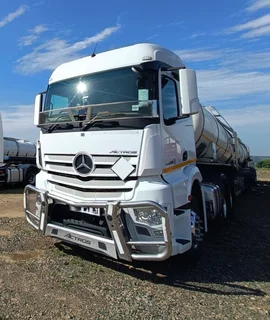 Mercedes-Benz Actros 2652