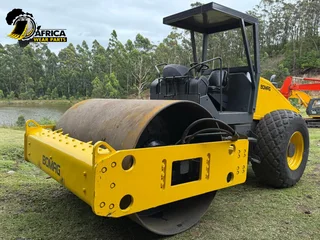 Bomag BW212D-4