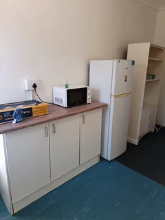 Summerstrand bachelor flat