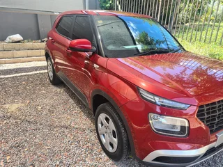 2022 Hyundai Venue SUV, 235K, Negotaible!