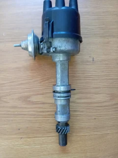 Ford v6 points distributor.