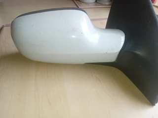 Renault Megane drivers door mirror