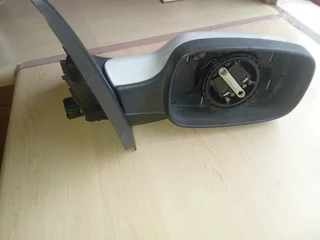 Renault Megane drivers door mirror
