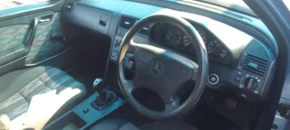 1995 Mercedes-Benz C180 Sedan