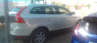 2011 Volvo XC60 Automatic SUV