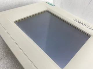 Siemens SIMATIC Touch Panel TP170B Color  MPI/PROFIBUS DP 6AV6 545-0BC15-2AX0 / 6AV6-0BC15-2AX0