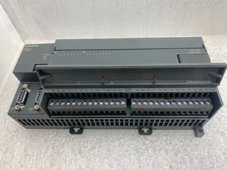 Siemens SIMATIC S7-200 CPU 226  DC power24 DI DC/16 DO DC 6ES7 216-2AD23-0XB0 / 6ES7 216-2AD23-0XB0