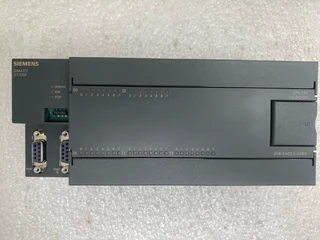 Siemens SIMATIC S7-200 CPU 226  DC power24 DI DC/16 DO DC 6ES7 216-2AD23-0XB0 / 6ES7 216-2AD23-0XB0