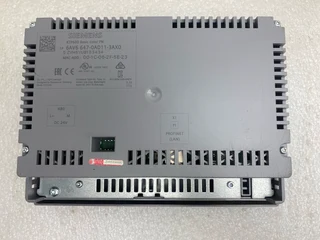 Siemens SIMATIC HMI KTP600 Basic Color PN 6AV6647-0AD11-3AX0 / 6AV6 647-0AD11-3AX0