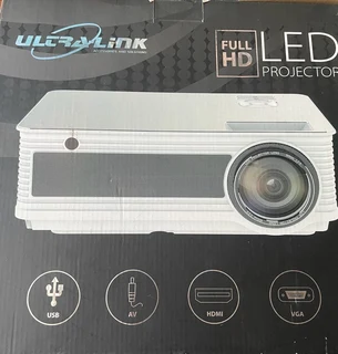 Ultra link full h d 42&#34; 150&#34; led projector
