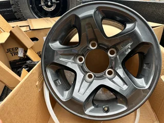 5 x New 17” Land Cruiser Rims