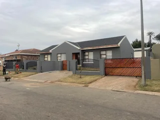 House In Hiederand (17 Tolbosingel Hiederand,Mossel Bay)