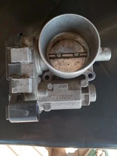 Polo vivo 1.6 throttle body