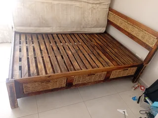 Bed - Ad posted by BONGANI STEVEN GULE