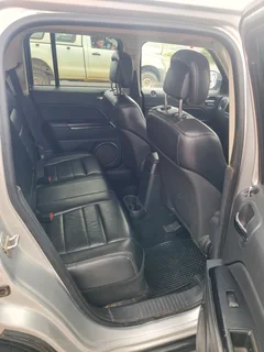 Jeep Patriot 2.4L Manual 2011