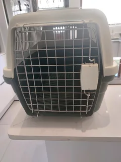 Pet carrier