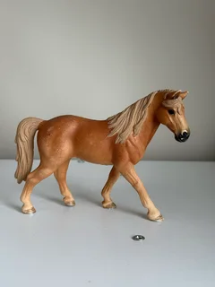 Schleich Tennessee Walker Mare