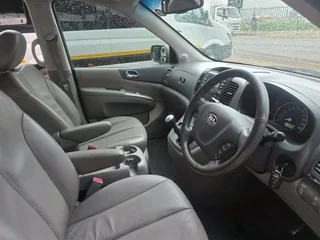 Kia sedona 2009 2.9crdi