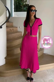 LADIES SUMMER DRESS  (PRICES ON PICTURES)