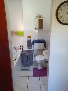 TOWNHOUSE FOR SALE  -  CHANTECLER/DURBANVILLE