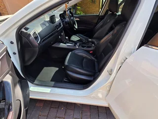 2017 Mazda 3 Sport Sedan