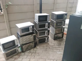 BUYING BROKEN AND WORKING ELECTRONICS