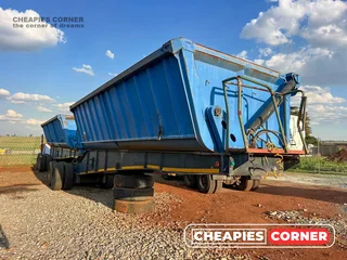 ● Save Big And Pay R195 000 For This 34 To Top Trailer Trailer ●