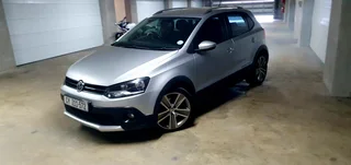 Volkswagen Vw  Polo  Cross  1.6  Tdi  Diesel  Fsh