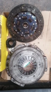 Mazda sting 323 b3 clutch kit