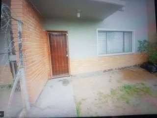 TO LET 2 Bedroom Apartment / Flat in King Williams Town Central