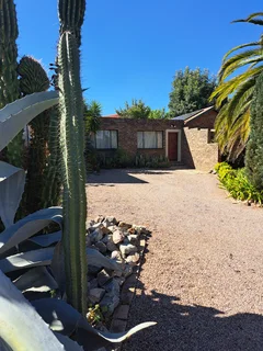 Fully Furnished 1 Bedroom Flat for Rent in The Reeds