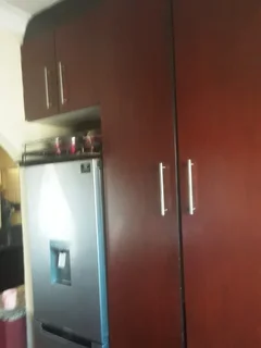 JUST LISTED! Stunning Newly Renovated 3-Bedroom Home – Vosloorus EXT 25