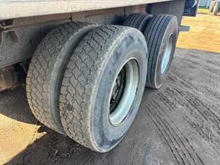 2017 ISUZU FVZ1400 AMT 6X4 VOLUME VAN WITH TAILLIFT