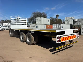 2011 MAN CLA26-280 6X4 FLATDECK