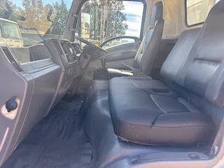 2014 ISUZU NPR300 DROPSIDE PERSONNEL CARRIER