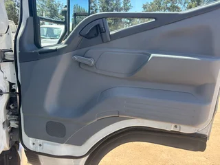 2017 FUSO FE7-136 TAUTLINER