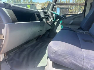 2017 FUSO FE7-136 TAUTLINER