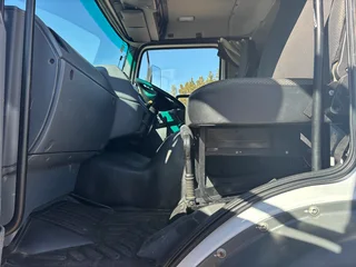 2022 FUSO FJ18-280 VOLUME VAN