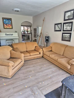 3 piece Lounge Suite Hout Bay