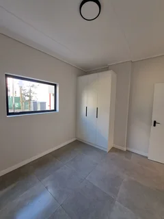 Large Brand New 2-Bedroom Apartment to Rent – Langeberg Ridge