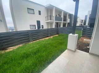 Large Brand New 2-Bedroom Apartment to Rent – Langeberg Ridge