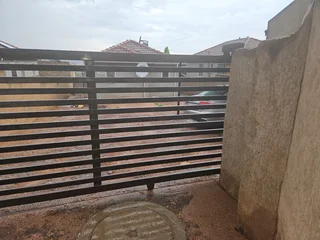 House to rent in Glenway