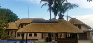 Thatch  roofs  repairs  and removals