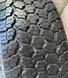 255/70/18 Good Year Wrangler Adventure All Terrain Tyres X2 *LIKE BRAND NEW*