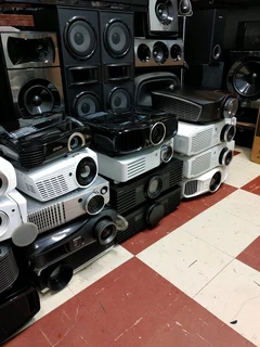 Epson EMP-81 Projector.