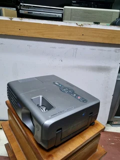 Epson EMP-81 Projector.