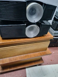 Acer X113P Projector.